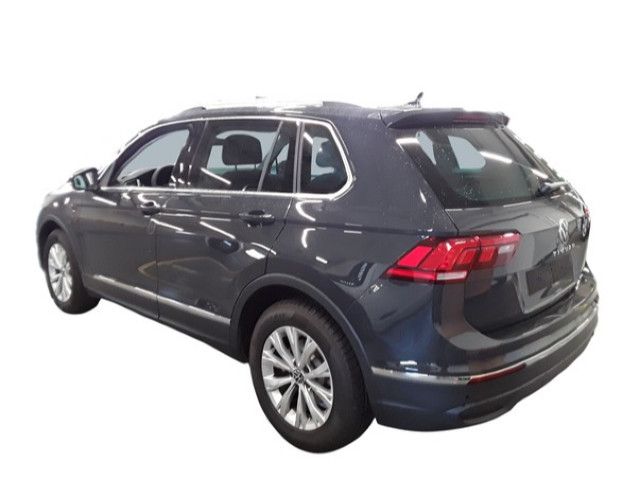Fahrzeugabbildung Volkswagen Tiguan Life Move 1,5 TSI DSG LED NAVI PANO AHK