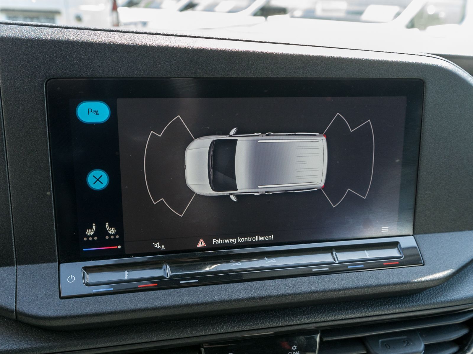 Fahrzeugabbildung Volkswagen Caddy Cargo 1.5 TSI PDC vo/hi Klima SHZ NAVI