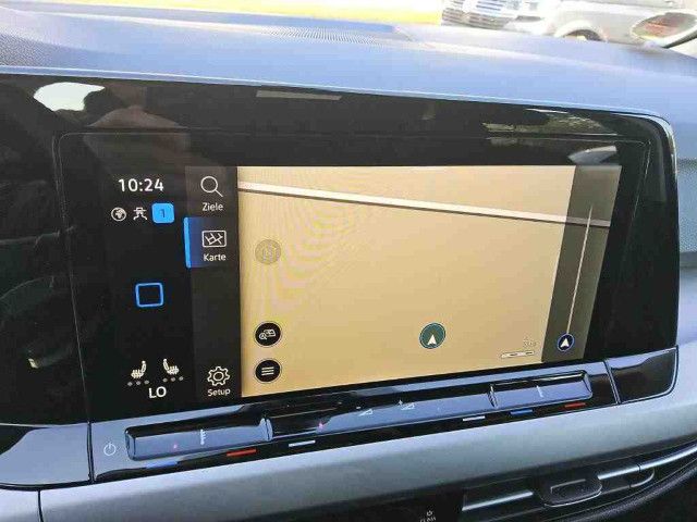 Fahrzeugabbildung Volkswagen Golf Life 2,0 TDI LED NAVI ACC PDC SHZ VC
