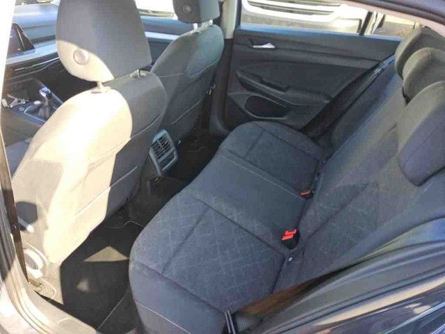 Fahrzeugabbildung Volkswagen Golf Life 2,0 TDI LED NAVI ACC PDC SHZ VC