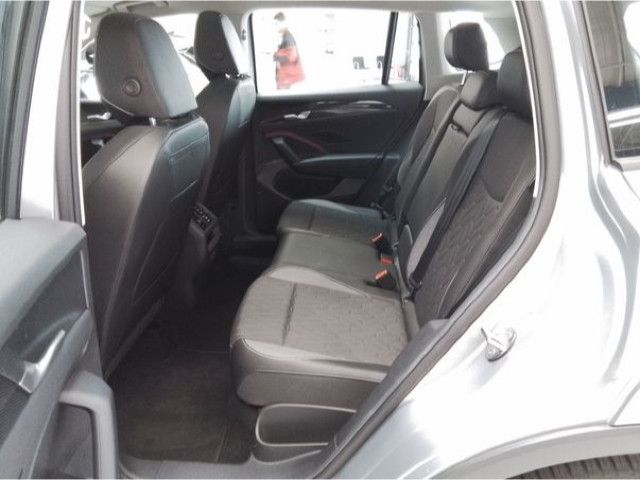 Fahrzeugabbildung Volkswagen Tiguan Life Goal 1,5 eTSI DSG LED NAVI AHK PANO