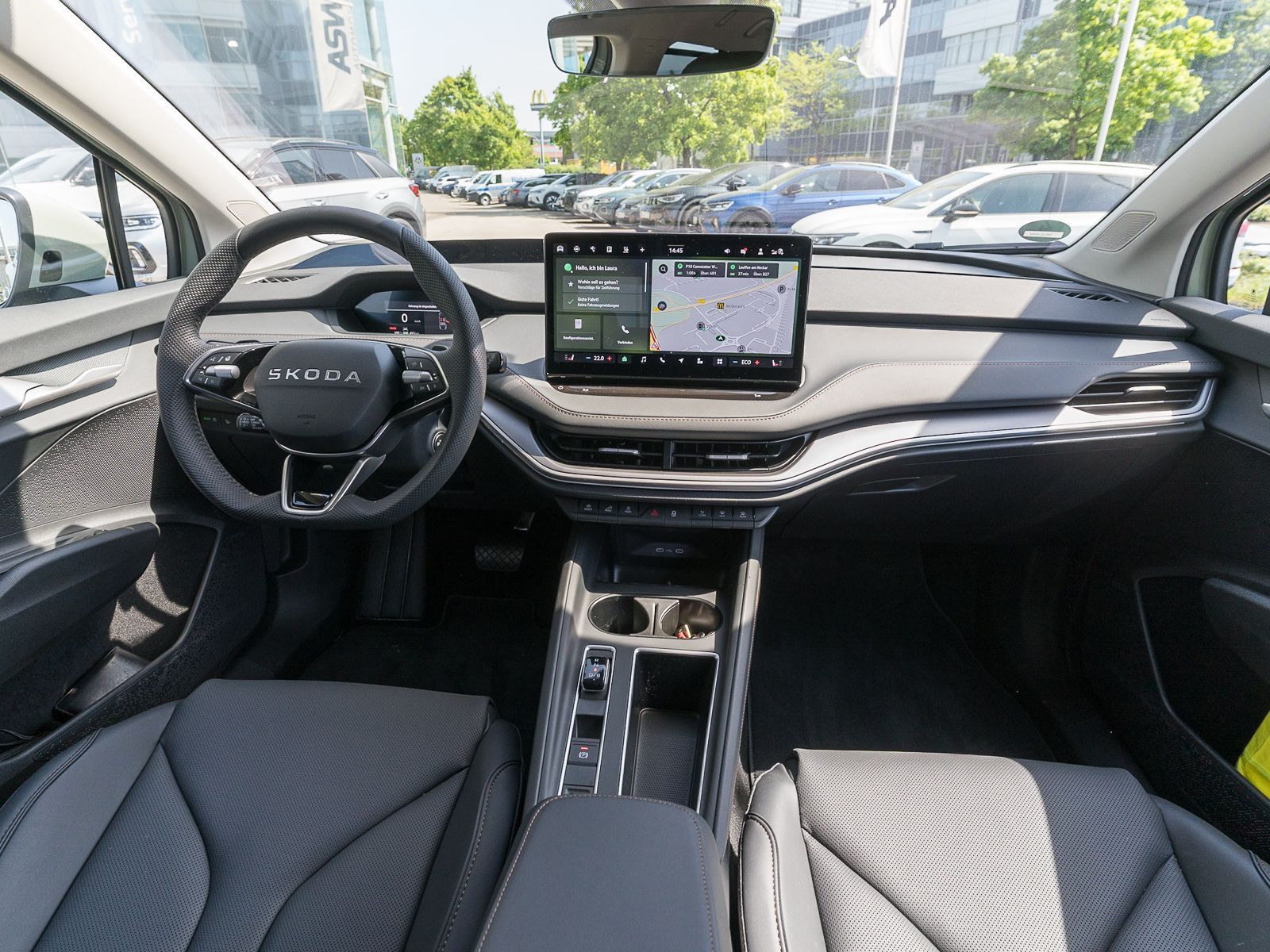 Fahrzeugabbildung SKODA Elroq 85 LED Wärmepumpe NAVI Head-Up RFK AHK