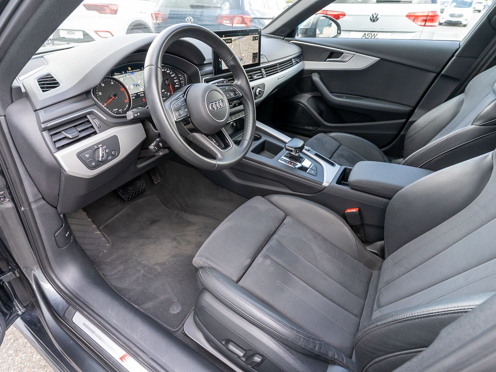 Fahrzeugabbildung Audi A4 Avant S line 40TDI quattro Stronic LED B&O