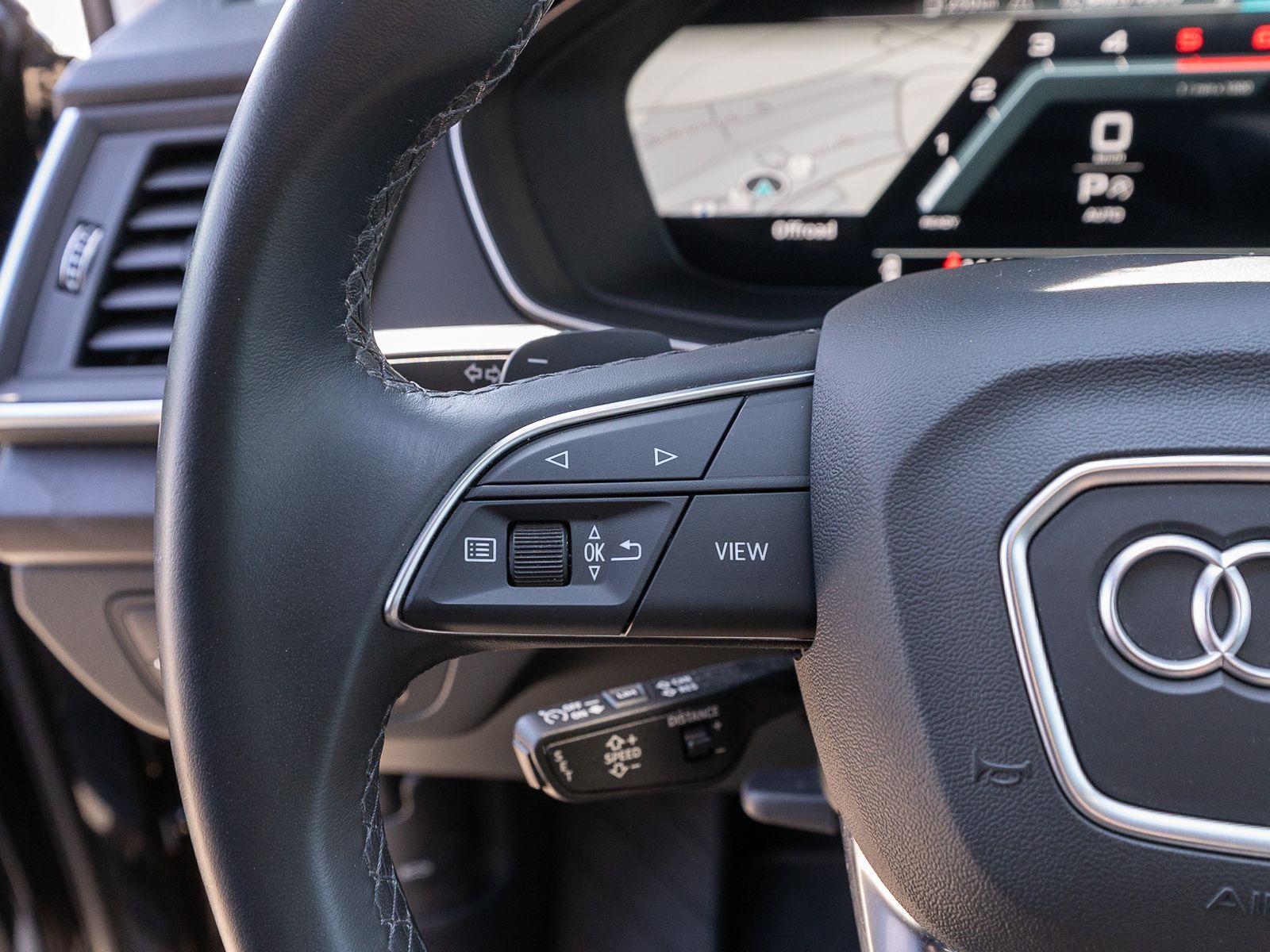 Fahrzeugabbildung Audi Q5 35TDI Stronic Navi Matrix AHK B&O ACC 360° VC
