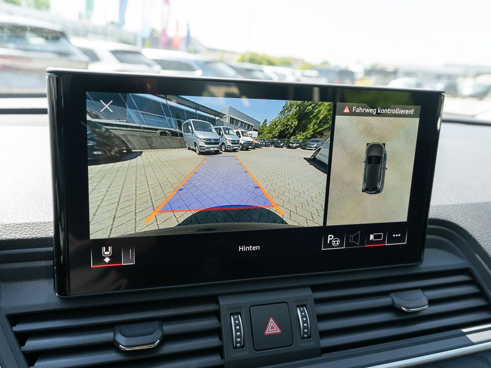 Fahrzeugabbildung Audi Q5 35TDI Stronic Navi Matrix AHK B&O ACC 360° VC