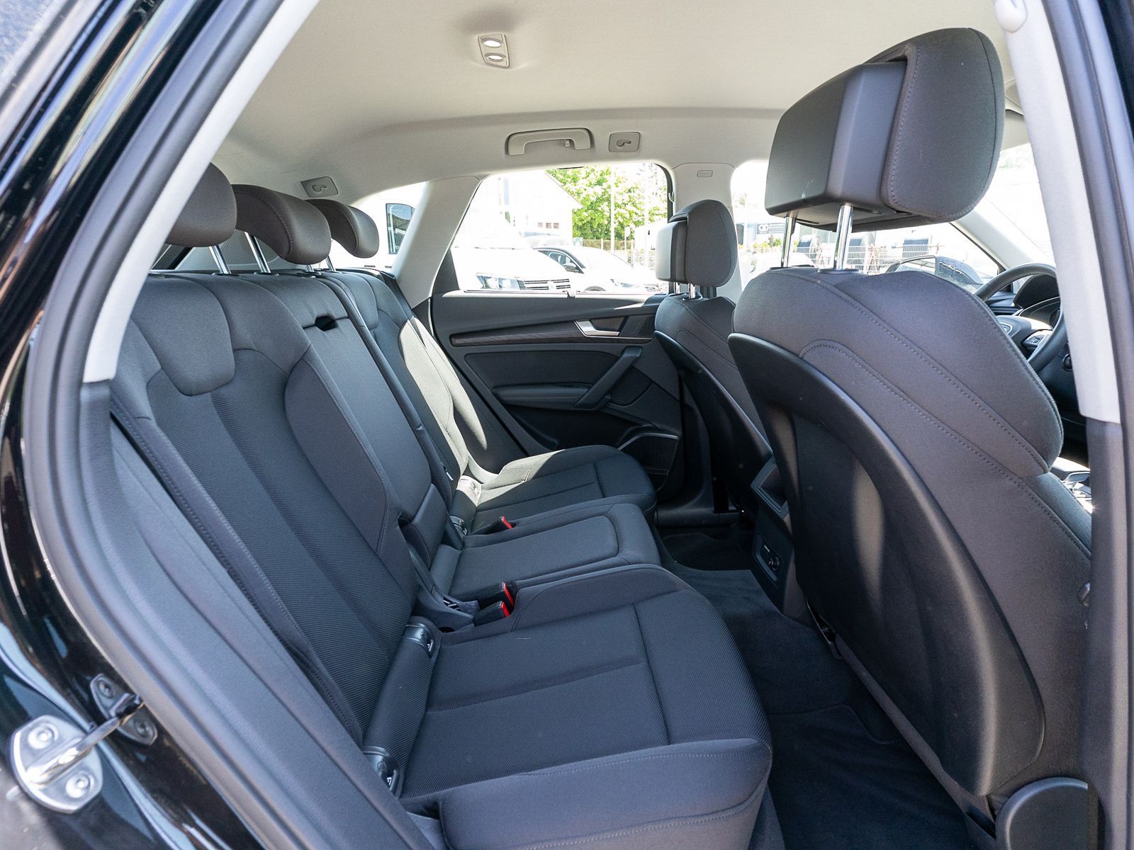Fahrzeugabbildung Audi Q5 35TDI Stronic Navi Matrix AHK B&O ACC 360° VC