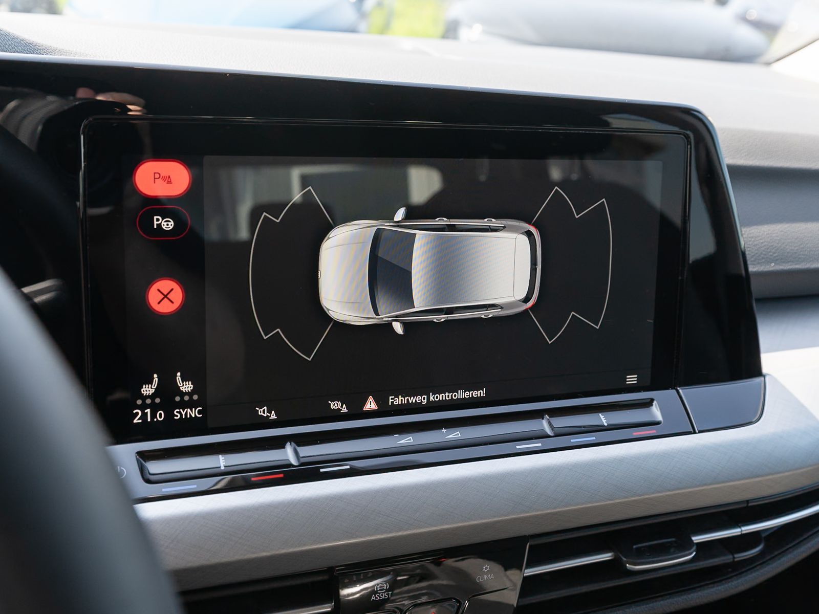 Fahrzeugabbildung Volkswagen Golf Life 1.5 TSI Navi LED ACC VC SHZ PDC v/h