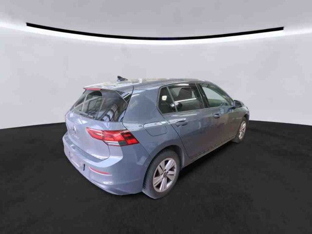 Fahrzeugabbildung Volkswagen Golf Life 1.5 TSI Navi LED ACC VC SHZ PDC v/h