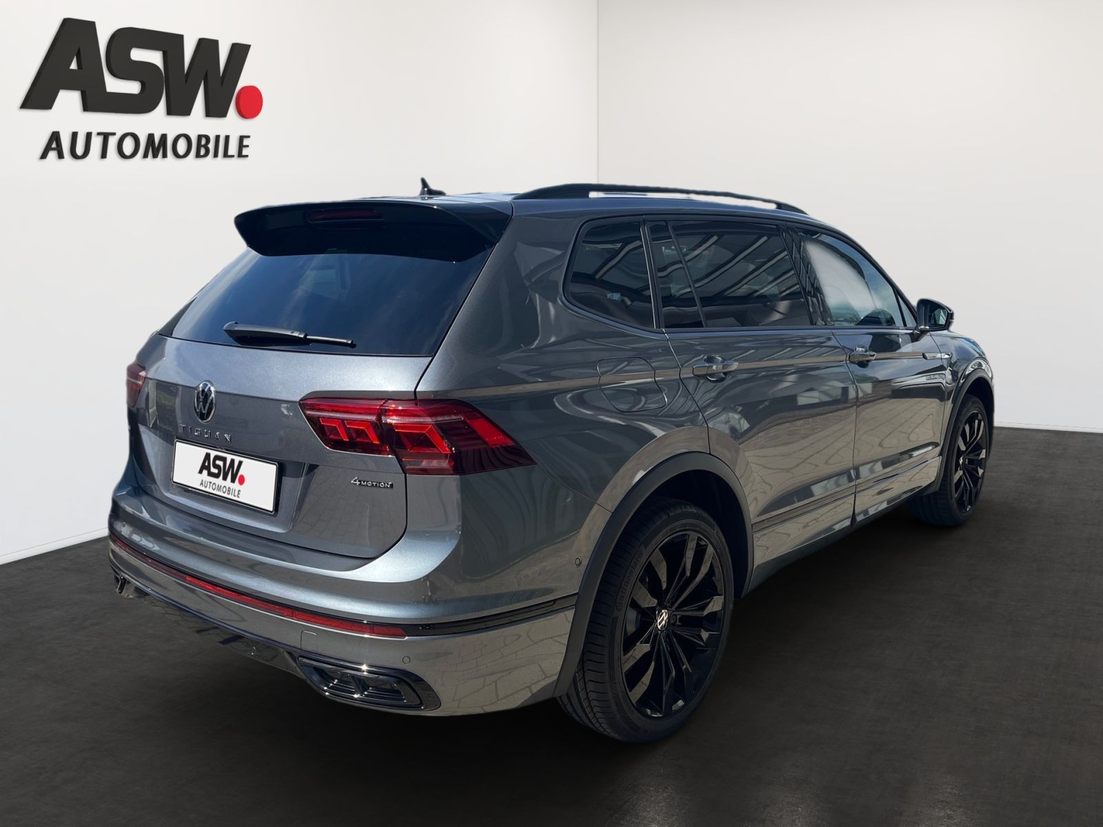 Fahrzeugabbildung Volkswagen Tiguan Allspace R-Line 2,0 TSI 4M DSG *AHK*