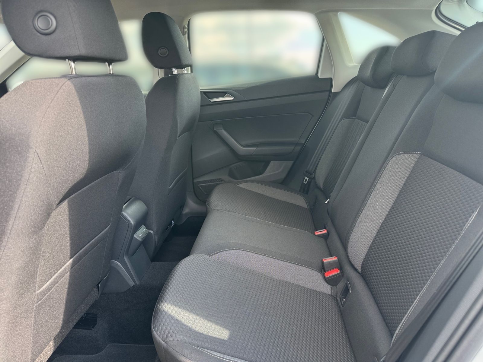 Fahrzeugabbildung Volkswagen Taigo Life 1,0 TSI 85 kW (116 PS) DSG *IQ.DRIVE*