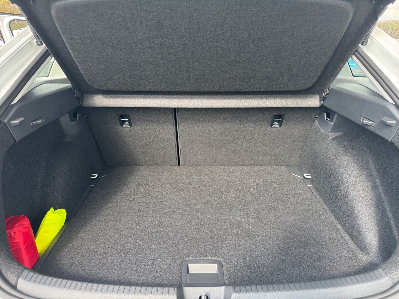 Fahrzeugabbildung Volkswagen Taigo Life 1,0 TSI 85 kW (116 PS) DSG *IQ.DRIVE*