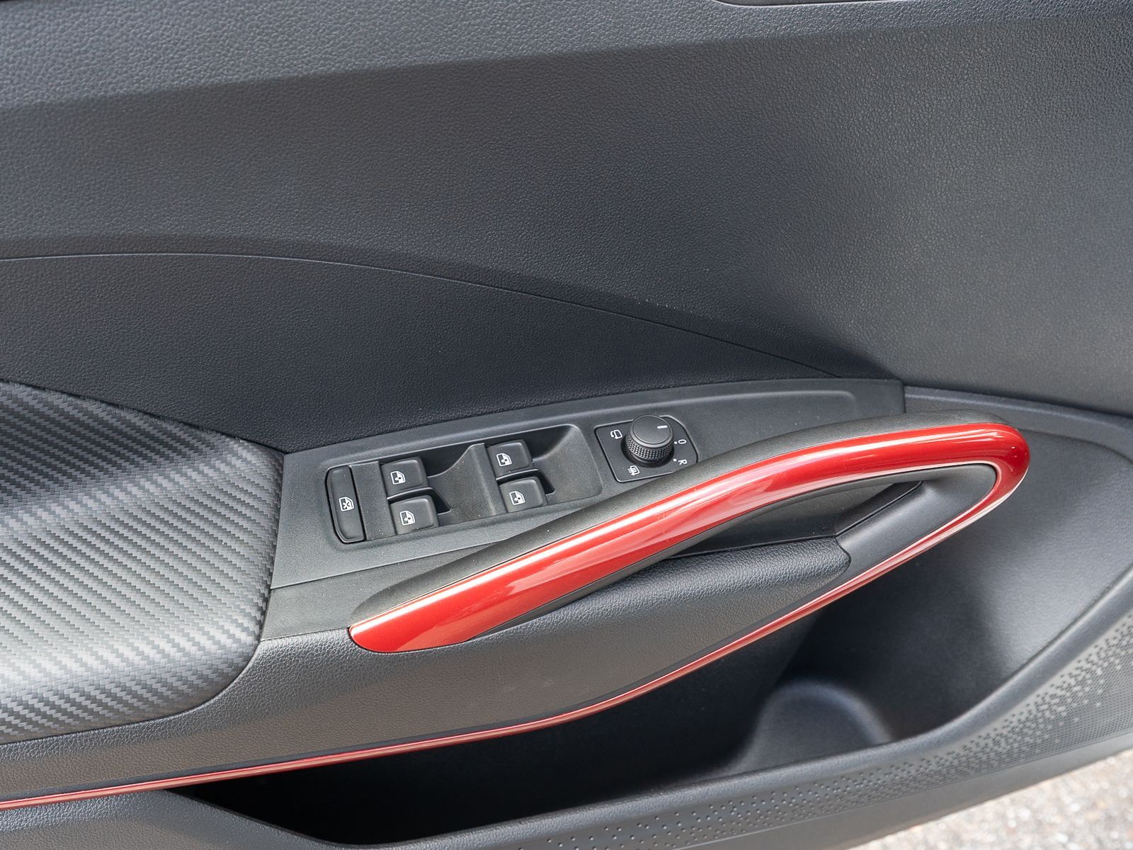 Fahrzeugabbildung SKODA Fabia Monte Carlo 1,0 TSI LED NAVI RFK VC ACC
