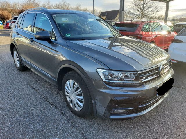 Fahrzeugabbildung Volkswagen Tiguan R-Line Sound 2.0 TSI 4M DSG LED PANO AHK
