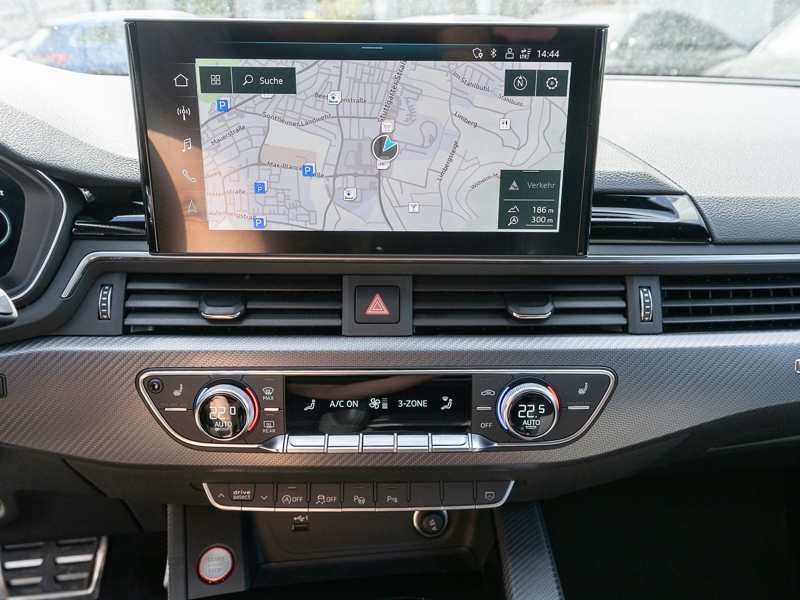 Fahrzeugabbildung Audi RS 4 Avant 2.9 TFSI quattro Navi Matrix 280km/h