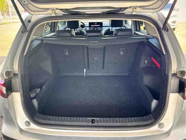 Fahrzeugabbildung SKODA Enyaq iV 60 Suite Navi LED ACC RFK Pano AHK