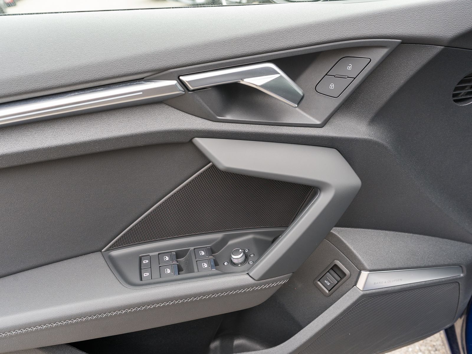 Fahrzeugabbildung Audi A3 Sportback S line 40TDI quattro Nav LED B&O VC