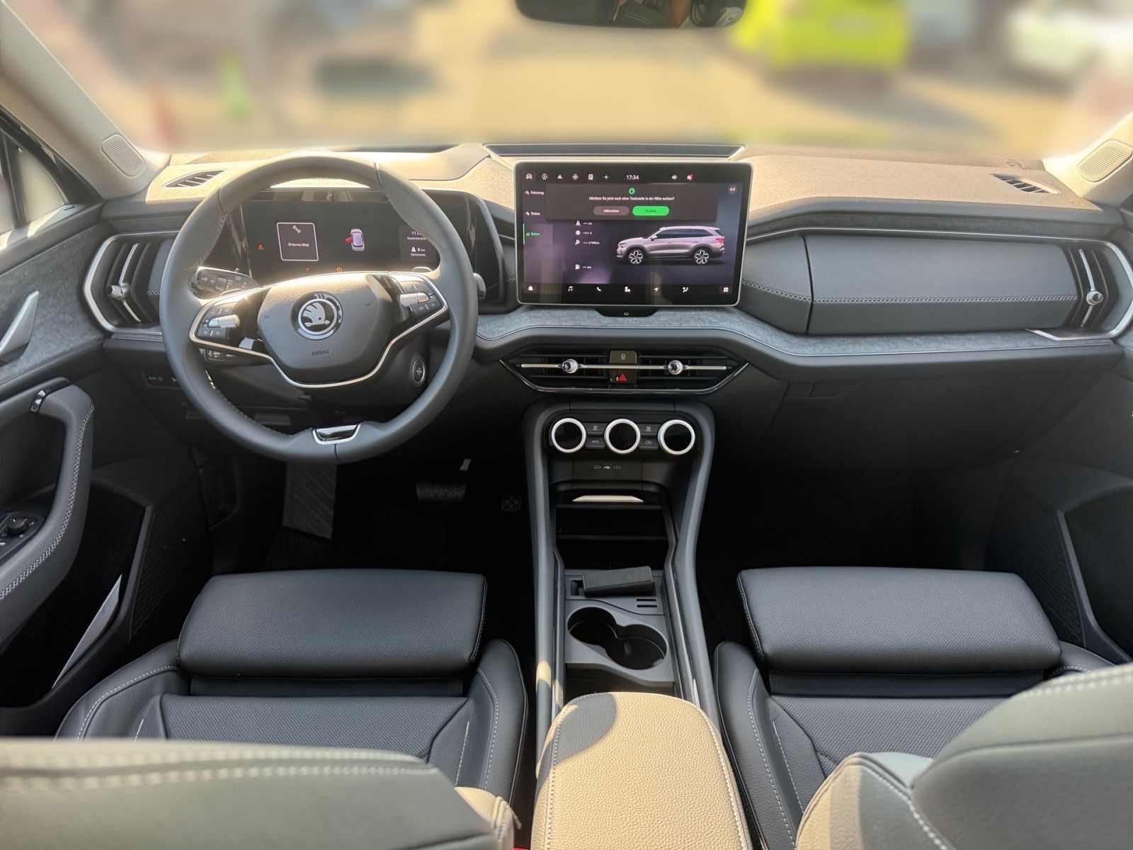 Fahrzeugabbildung SKODA Kodiaq Selection 2,0 TDI 193PS 4x4 Pano ACC AHK