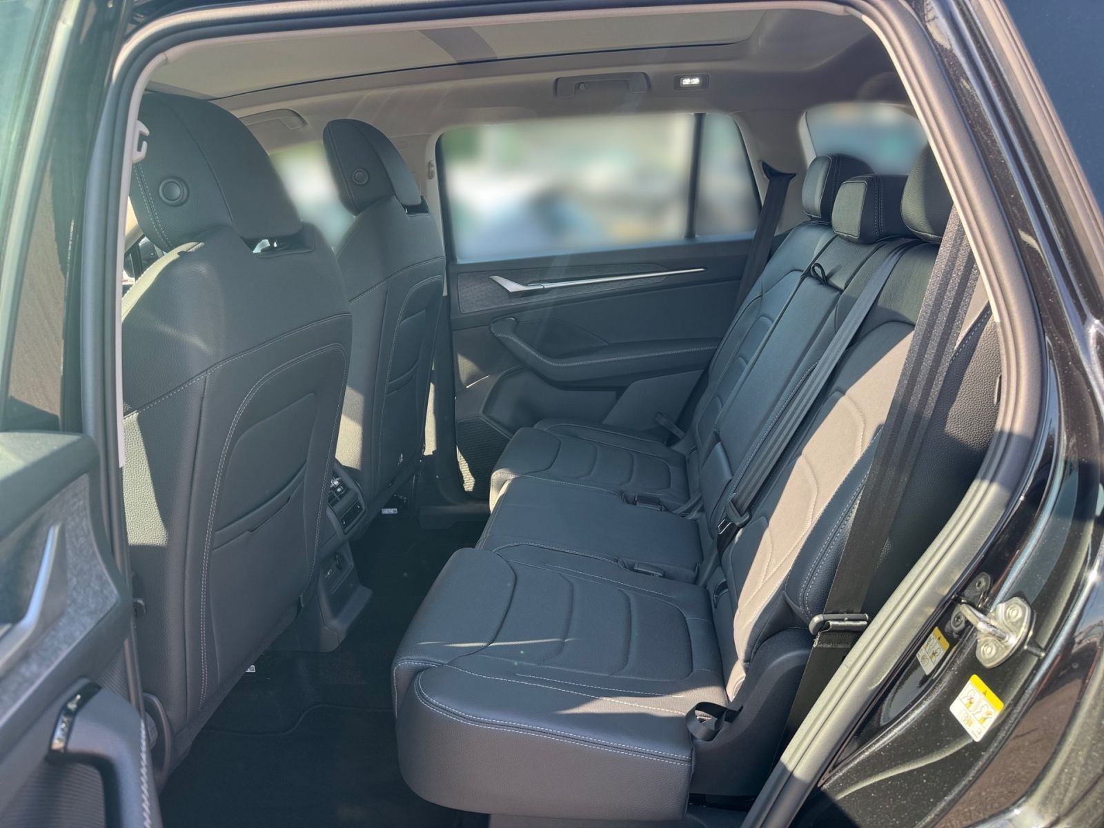 Fahrzeugabbildung SKODA Kodiaq Selection 2,0 TDI 193PS 4x4 Pano ACC AHK