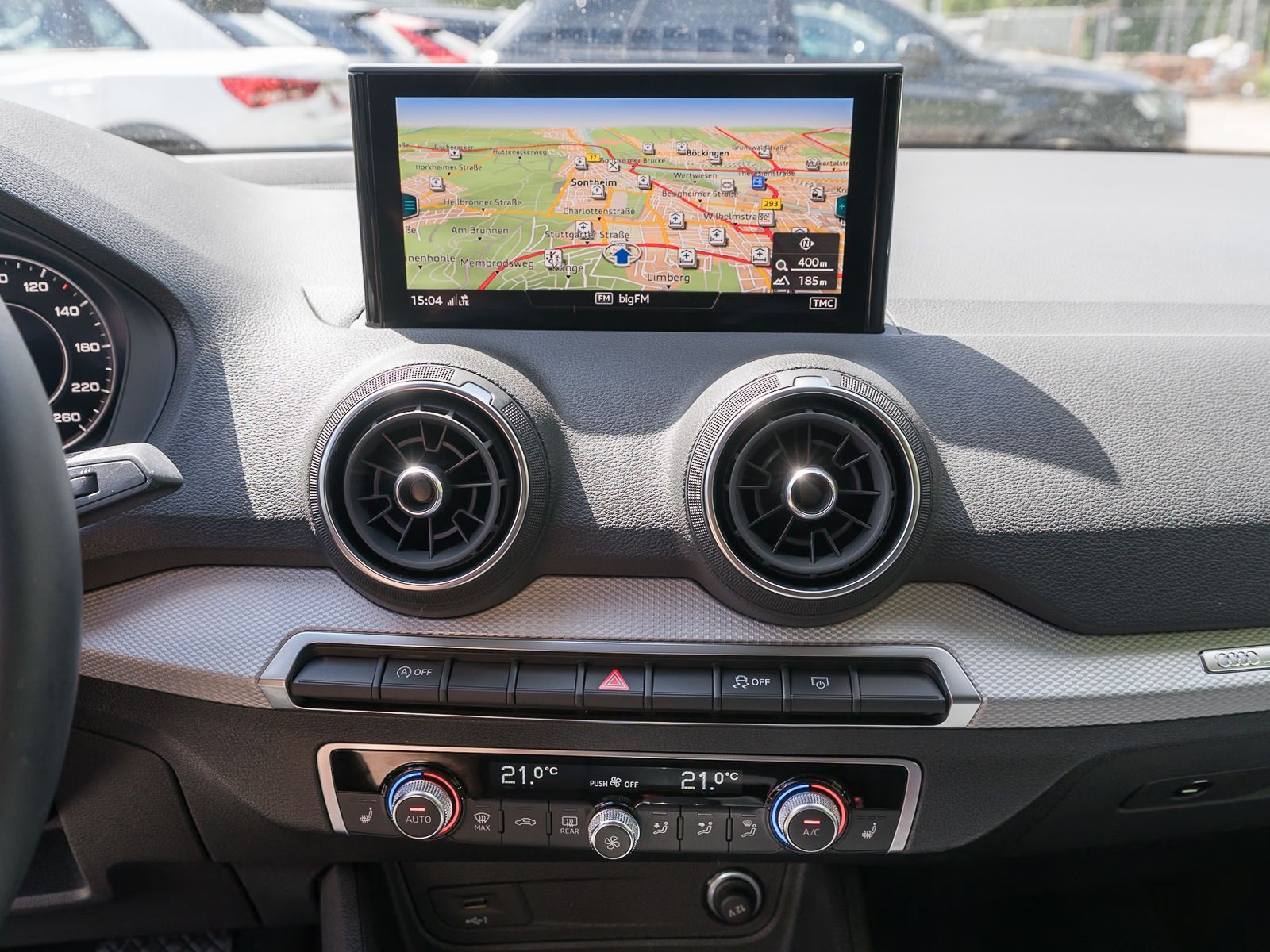 Fahrzeugabbildung Audi Q2 35TFSI S line Stronic Nav LED AHK ACC PDC SHZ