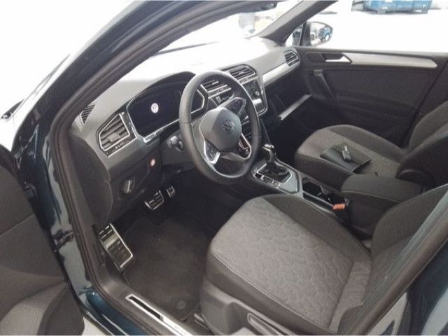 Fahrzeugabbildung Volkswagen Tiguan Move 1.5TSI DSG Nav LED ACC RFK Stdhz AHK