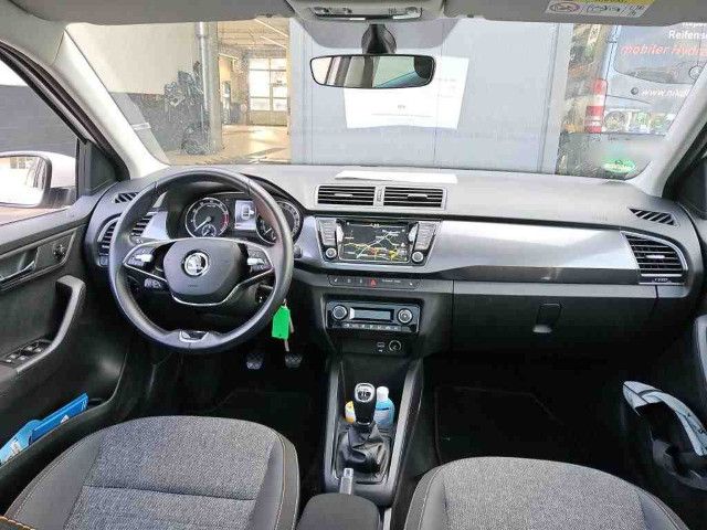 Fahrzeugabbildung SKODA Fabia Combi Clever Best of 1.0 TSI LED Navi Pano