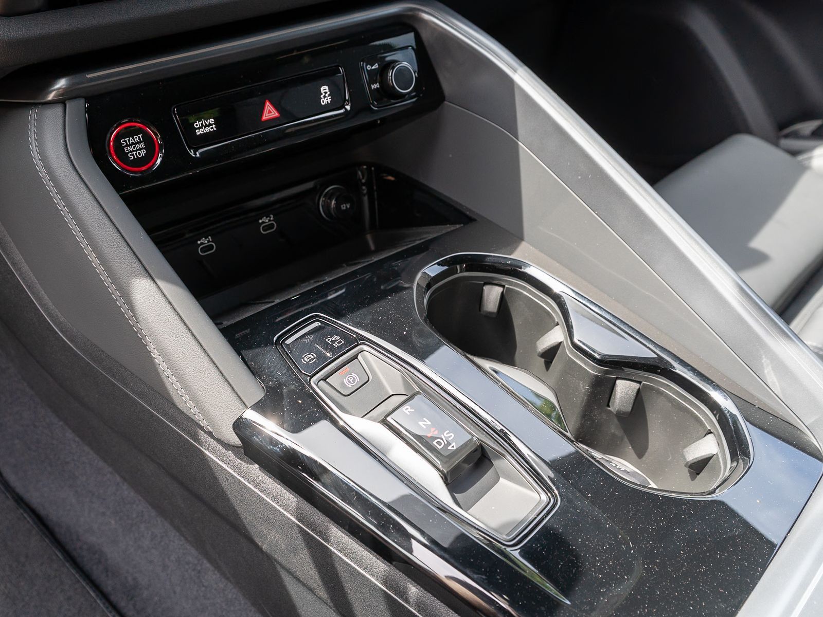 Fahrzeugabbildung Audi Q5 Sportback TDI quattro 150 kW S tronic