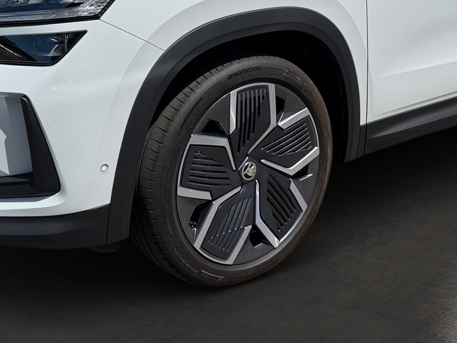 Fahrzeugabbildung SKODA Kodiaq Selection 2,0 TDI 193PS 4x4 Pano ACC AHK
