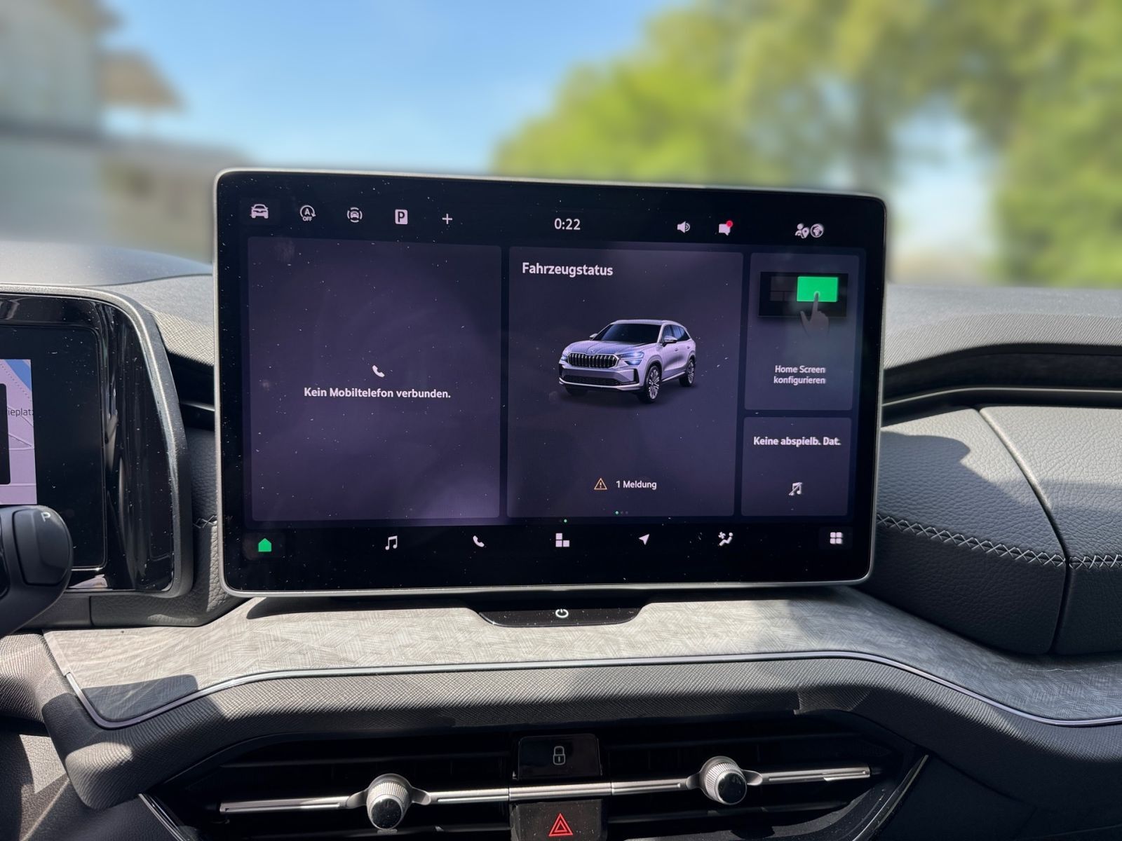 Fahrzeugabbildung SKODA Kodiaq Selection 2,0 TDI 193PS 4x4 Pano ACC AHK