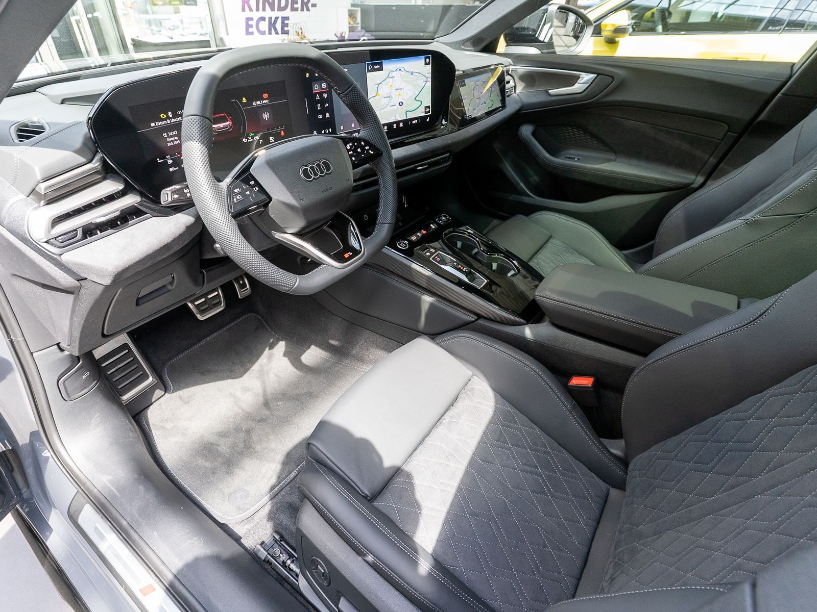 Fahrzeugabbildung Audi A5 Avant e-hybrid quattro 220 kW S tronic