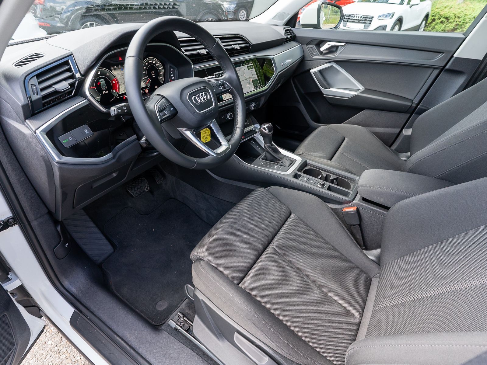 Fahrzeugabbildung Audi Q3 35TDI Stronic Navi LED GRA PDC SHZ VC