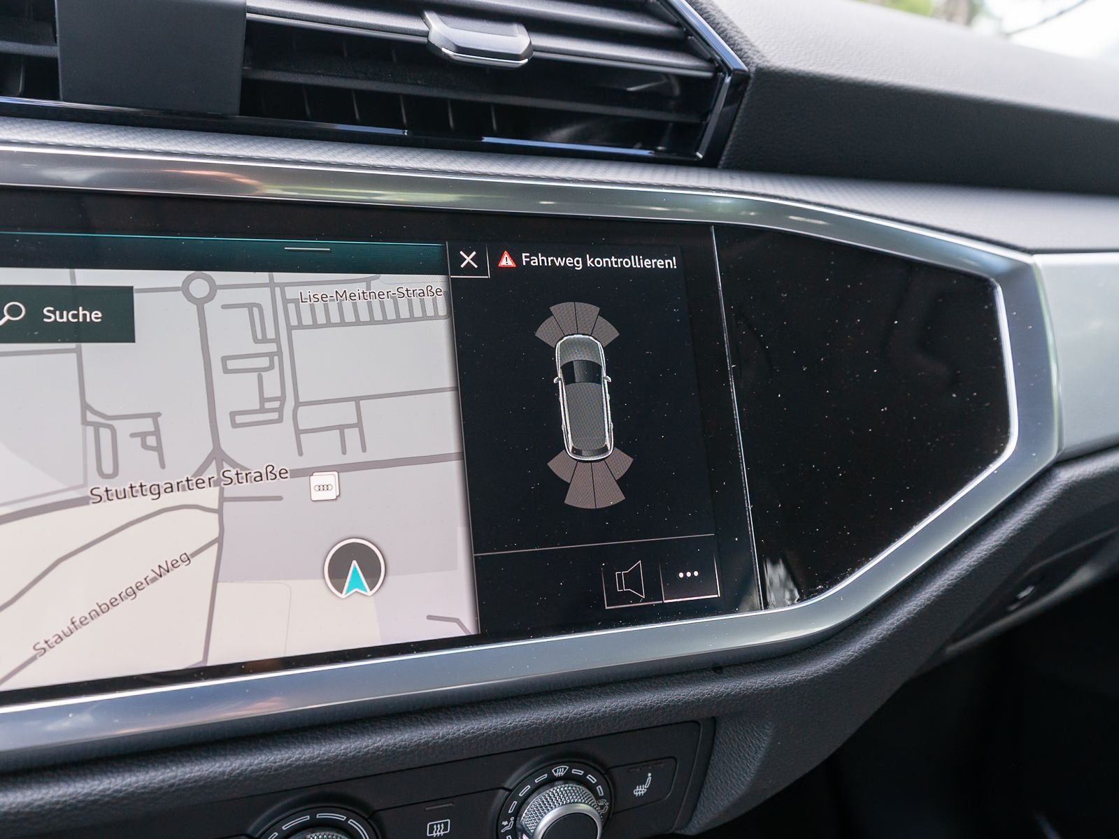 Fahrzeugabbildung Audi Q3 35TDI Stronic Navi LED GRA PDC SHZ VC