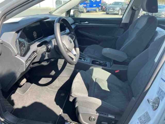 Fahrzeugabbildung Volkswagen Golf Style 2.0TDI DSG LED Navi ACC PDC SHZ VC