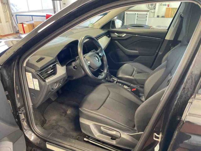 Fahrzeugabbildung SKODA Kamiq Tour 1,0 TSI DSG LED Nav PDC SHZ VC AHK