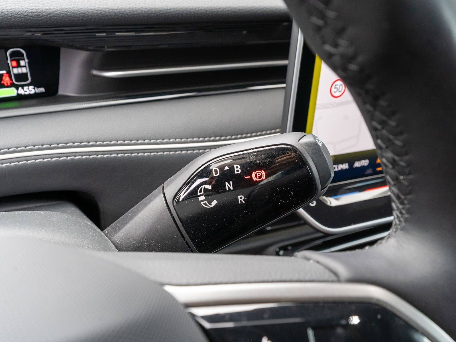 Fahrzeugabbildung Volkswagen ID.7 Tourer Pro LED Navi 360° Wärmepumpe H&K AHK