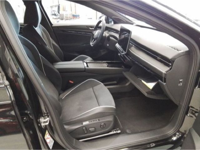 Fahrzeugabbildung Volkswagen ID.7 Tourer Pro LED Navi 360° Wärmepumpe H&K AHK