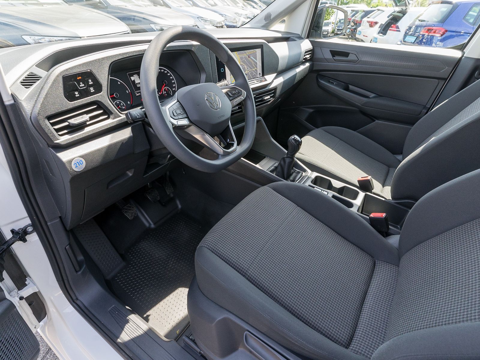 Fahrzeugabbildung Volkswagen Caddy 2.0 TDI NAVi SHZ PDC Anhängerkupplung