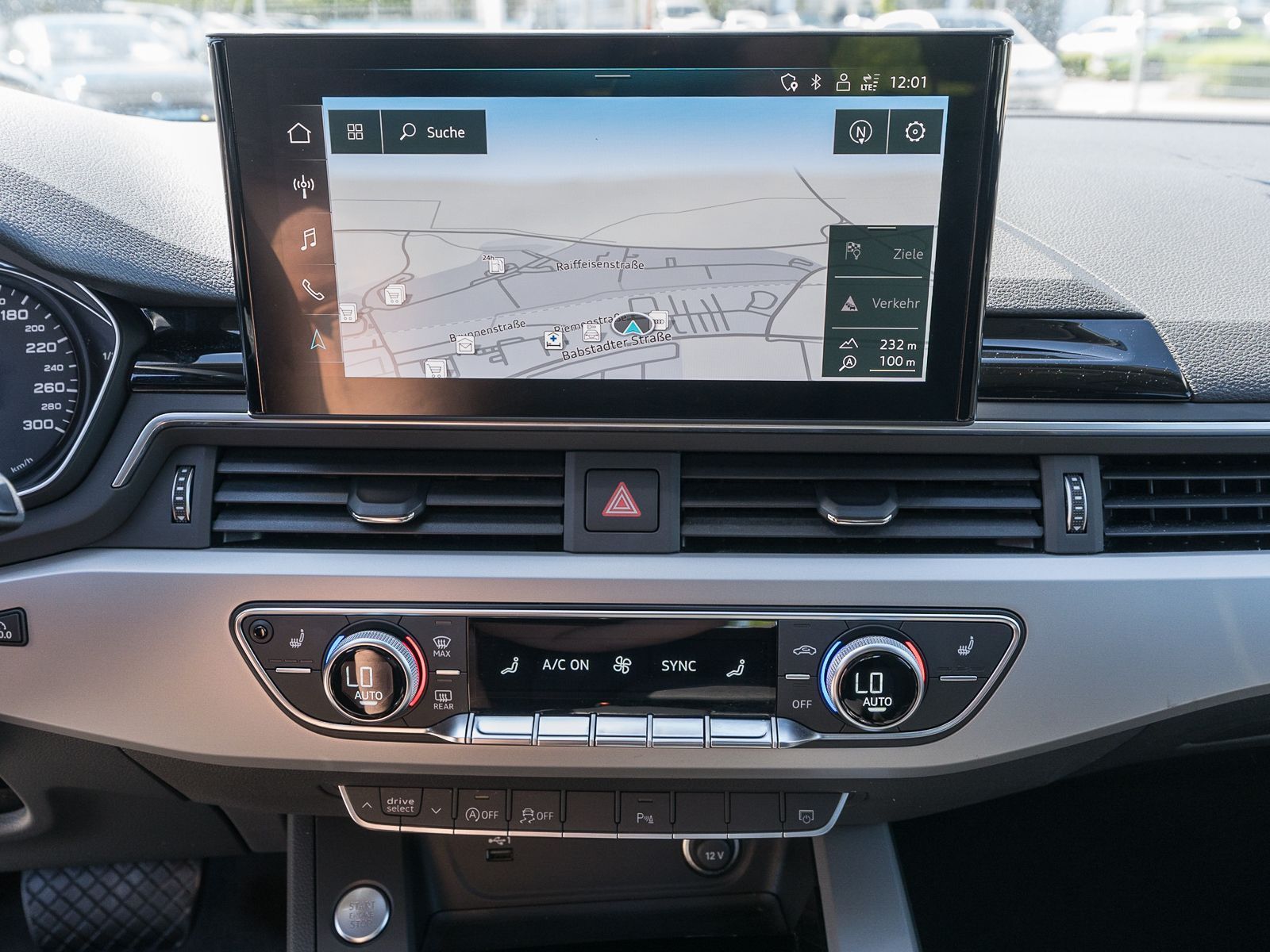 Fahrzeugabbildung Audi A4 Avant advanced 40TDI Stronic LED Navi RFK ACC