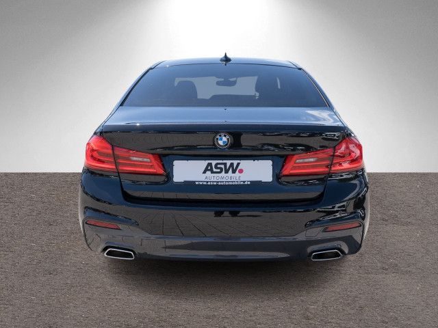 Fahrzeugabbildung BMW 520d M Sport LED Navi Pano PDC LEDER HUD