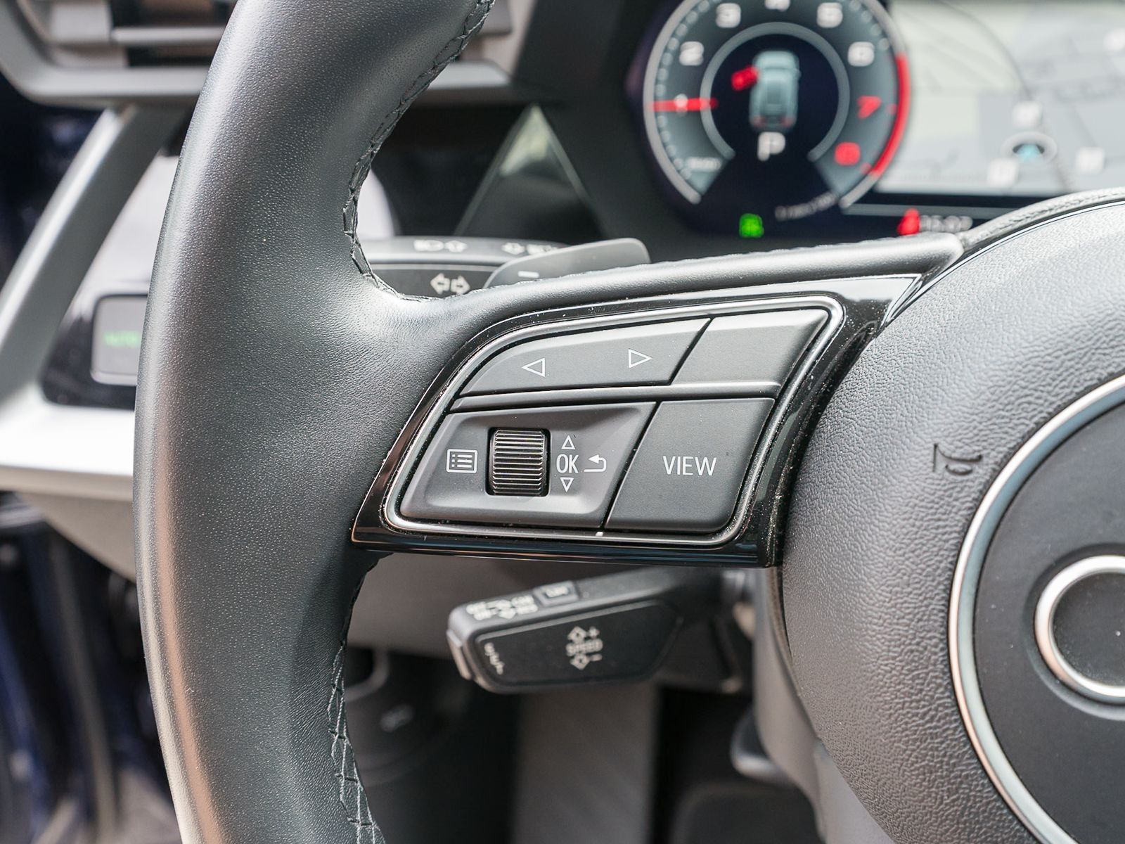 Fahrzeugabbildung Audi A3 Sportback advanced 30 g-tron Stronic Pano AHK