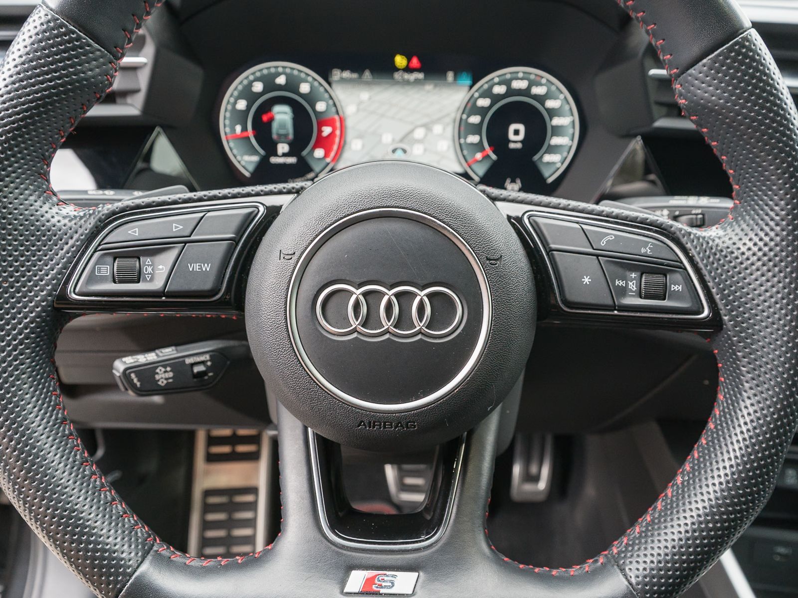 Fahrzeugabbildung Audi S3 Sportback 2.0TFSI quattro Stron RFK LEDER B&O