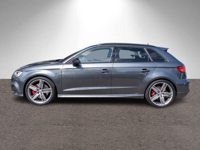 Fahrzeugabbildung Audi S3 Sportback 2.0TFSI quattro Stronic LED RFK B&O