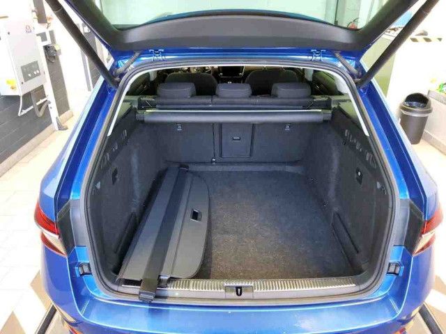 Fahrzeugabbildung SKODA Superb Combi Style 2,0 TSI DSG LED NAVI SHZ AHK