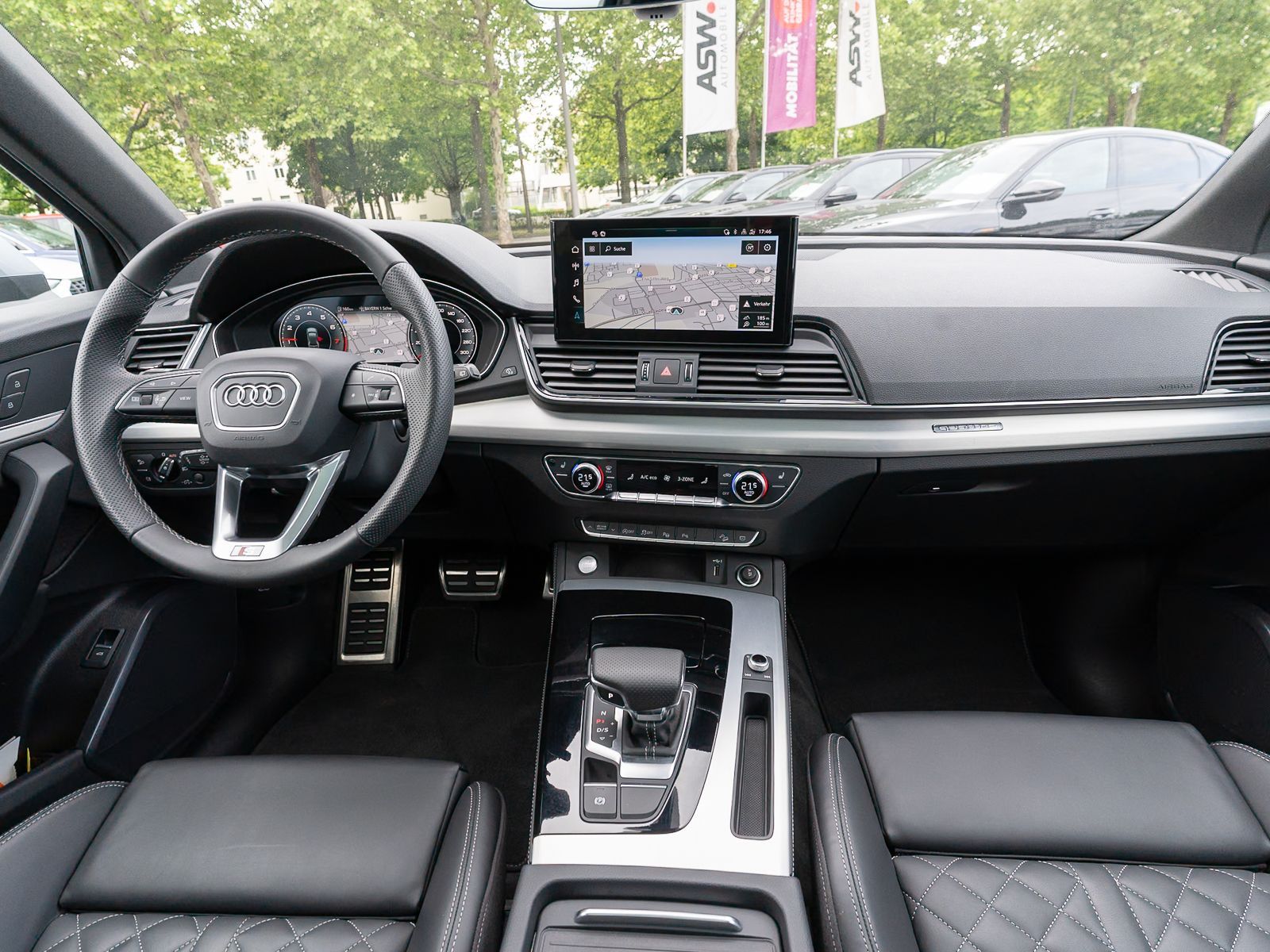Fahrzeugabbildung Audi Q5 Advanced S line 45TFSI quattro Stron AHK PANO