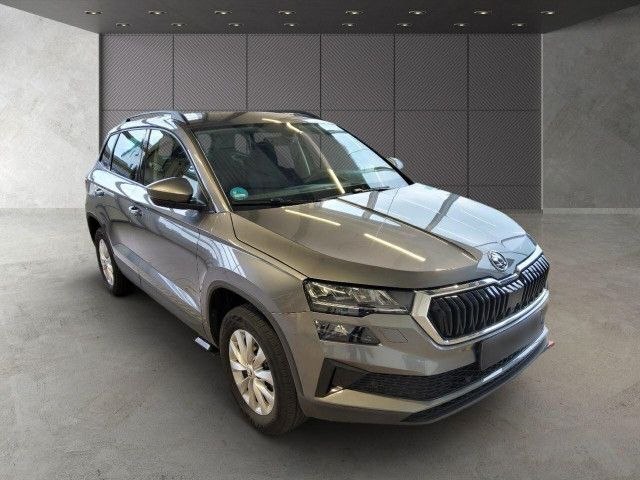 Fahrzeugabbildung SKODA Karoq Ambition 1.5 TSI LED SHZ SmartLink RFK VC