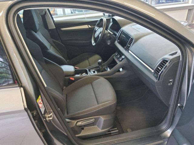 Fahrzeugabbildung SKODA Karoq Ambition 1.5 TSI LED SHZ SmartLink RFK VC