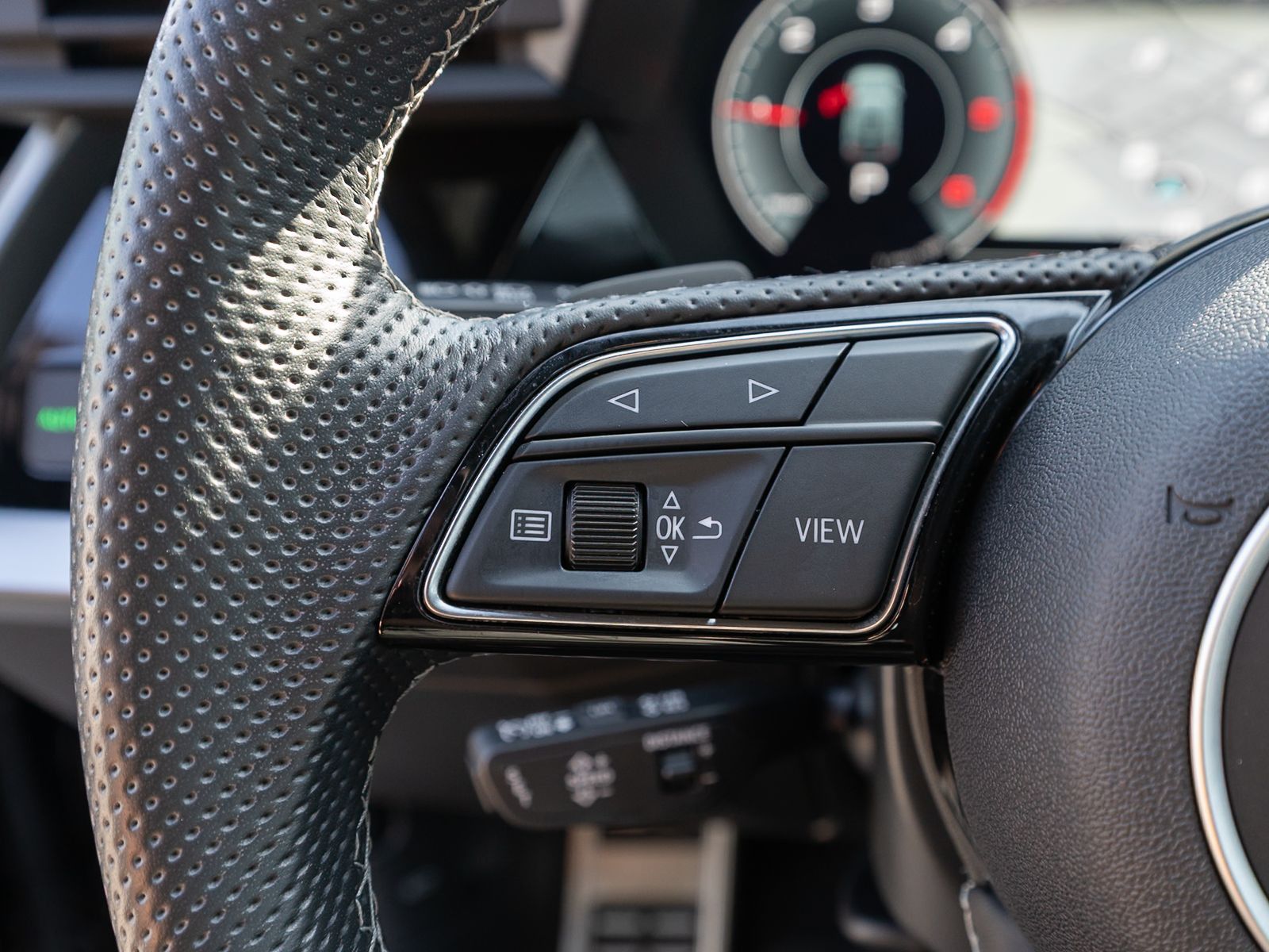 Fahrzeugabbildung Audi A3 Sportback S line 35 TDI Stron NAVI B&O HUD VC
