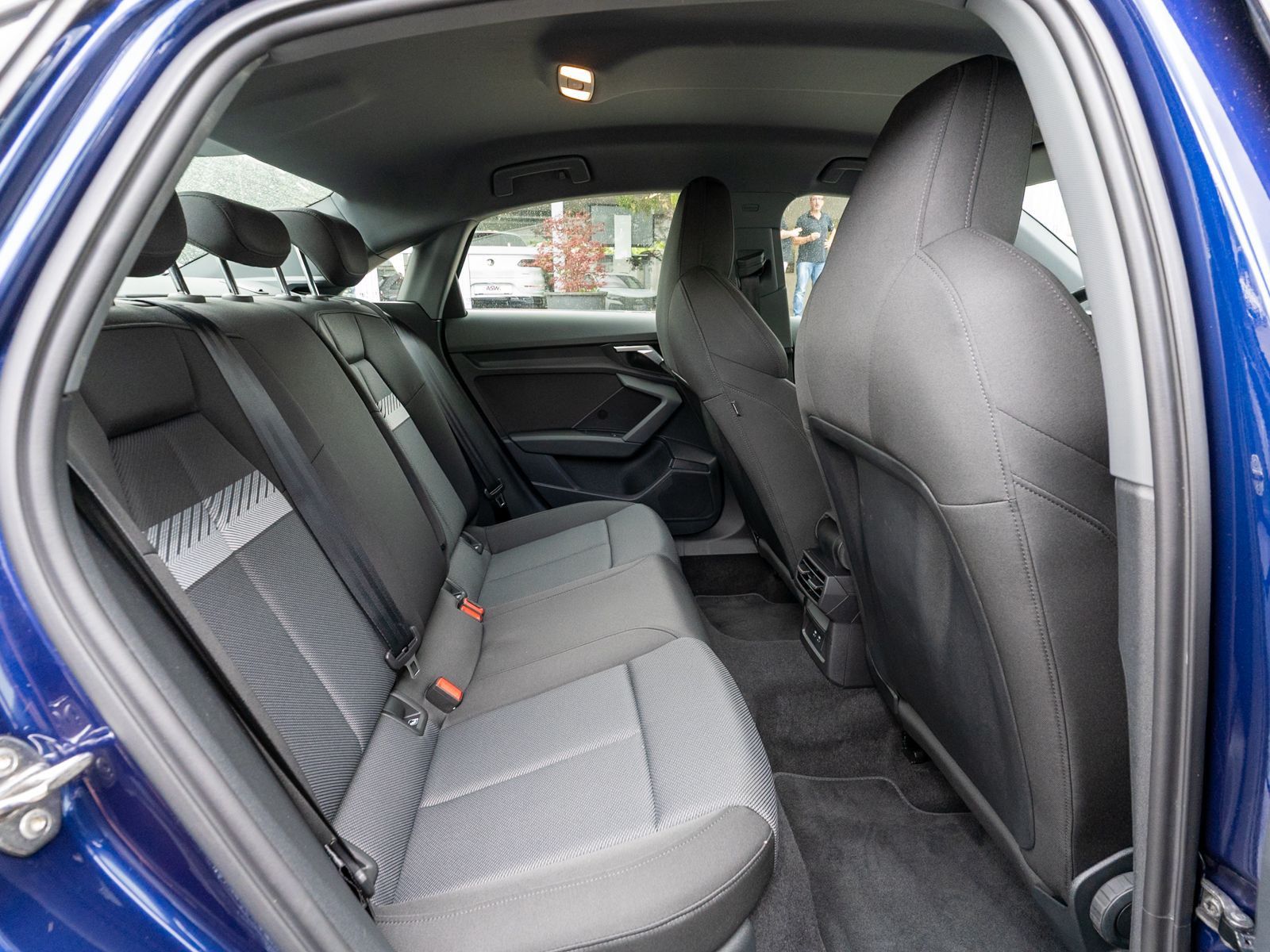 Fahrzeugabbildung Audi A3 Limousine advanced 30TDI S tronic LED NAVI VC