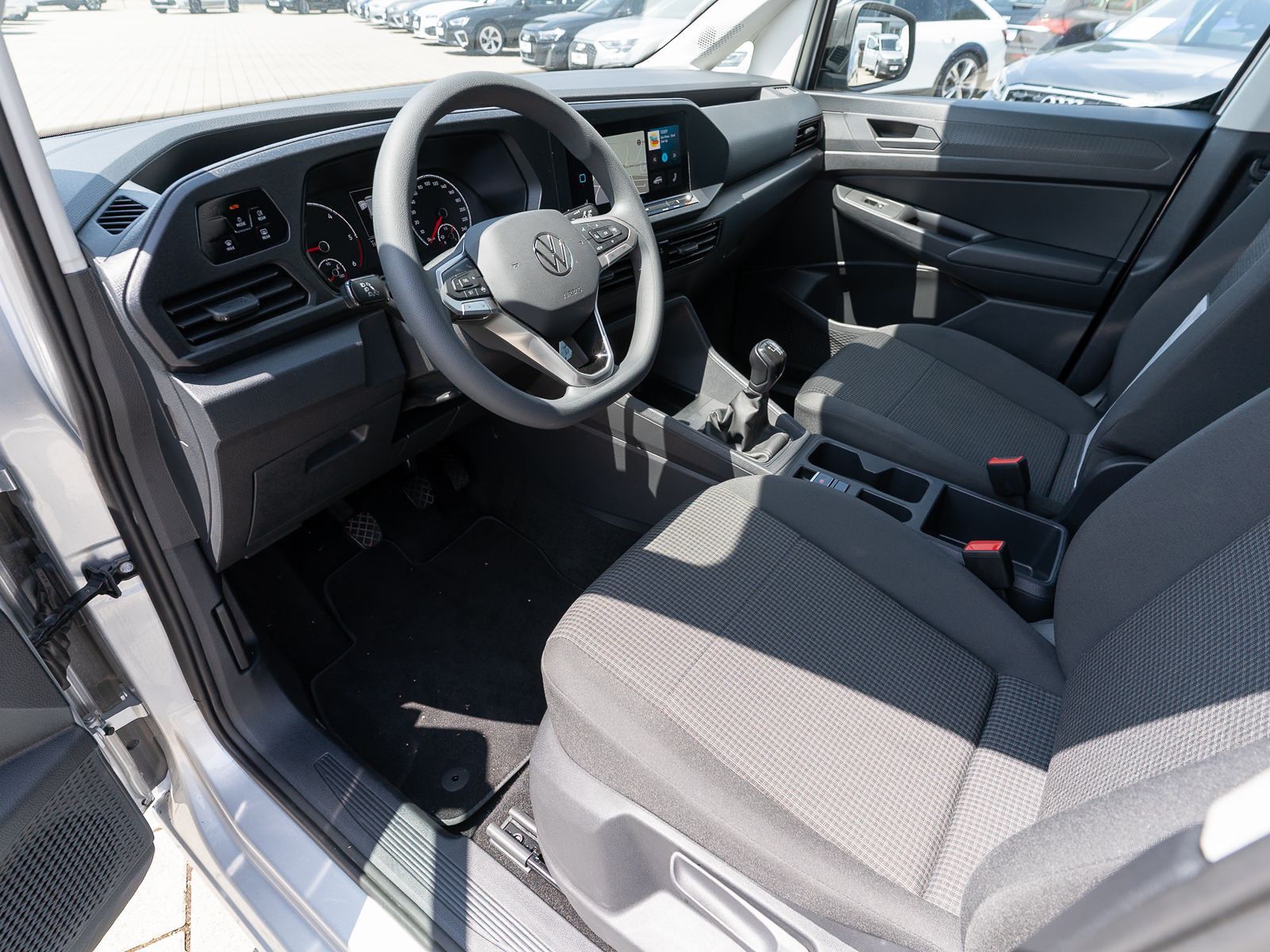Fahrzeugabbildung Volkswagen Caddy Cargo Maxi 2.0 TDI Navi Klima PDC Tempomat