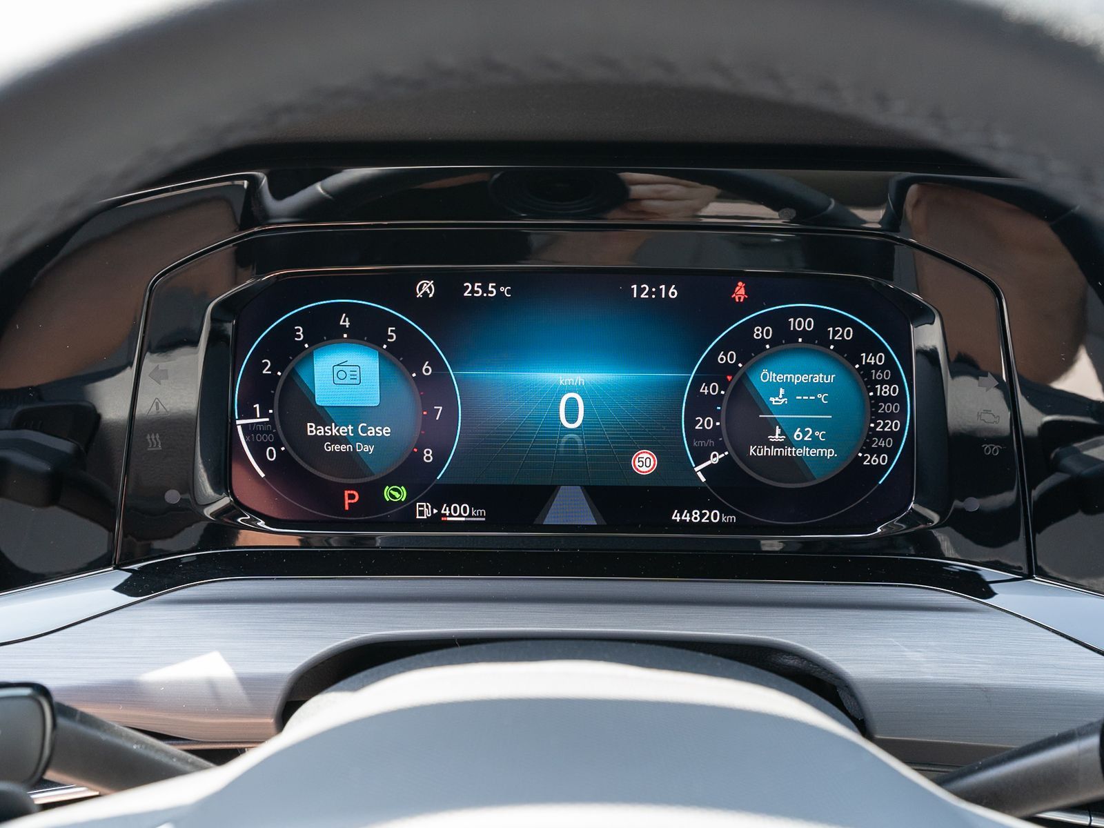 Fahrzeugabbildung Volkswagen Golf Style 2.0 TSI DSG LED Navi RFK PDC SHZ