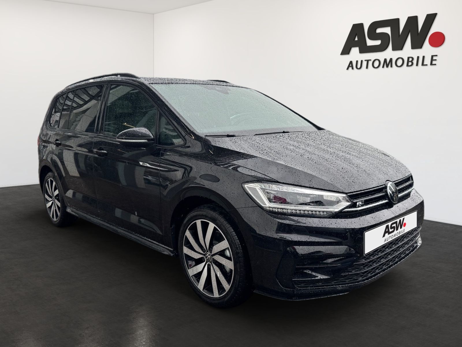 Fahrzeugabbildung Volkswagen Touran Highline 1.5 TSI 110kW(150PS) DSG | AHK